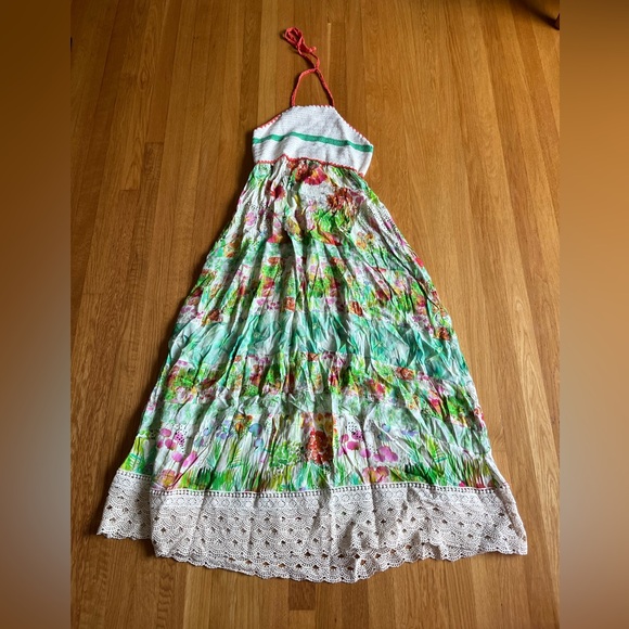 NEW: Farm Rio Halter crochet watercolor floral maxi dress size M - Picture 8 of 8